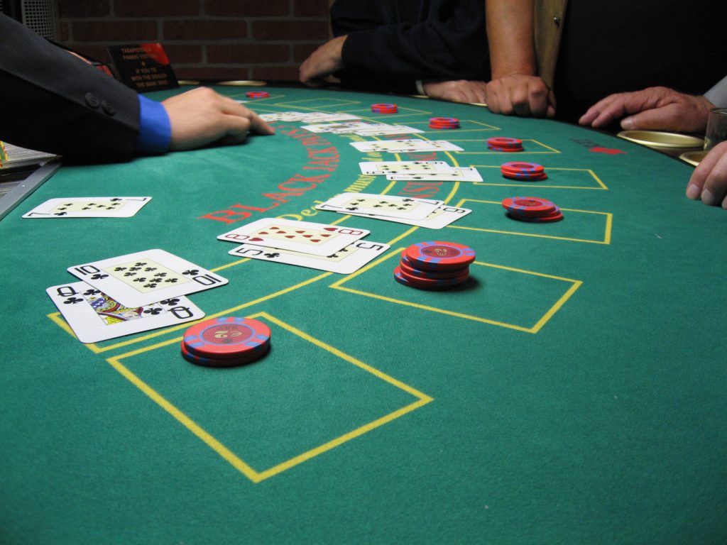 Sunwin Blackjack: Learn to Count Cards (Legally!)