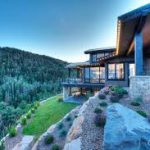 Bringing Luxury Home: Why Custom Glass Lighting Changes Everything