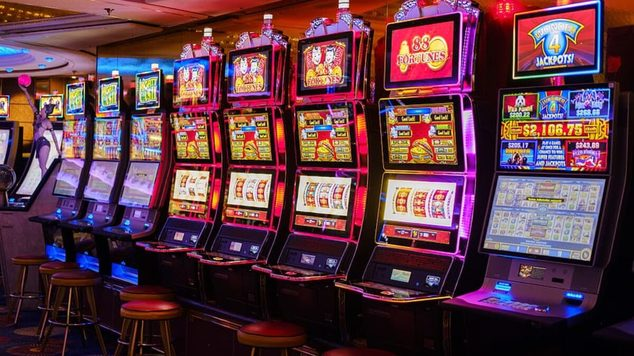 The Evolution of Online Entertainment and the Rise of Interactive Gaming Experiences